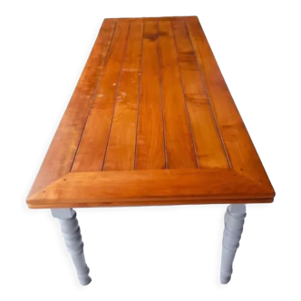 Old farmhouse table extensions