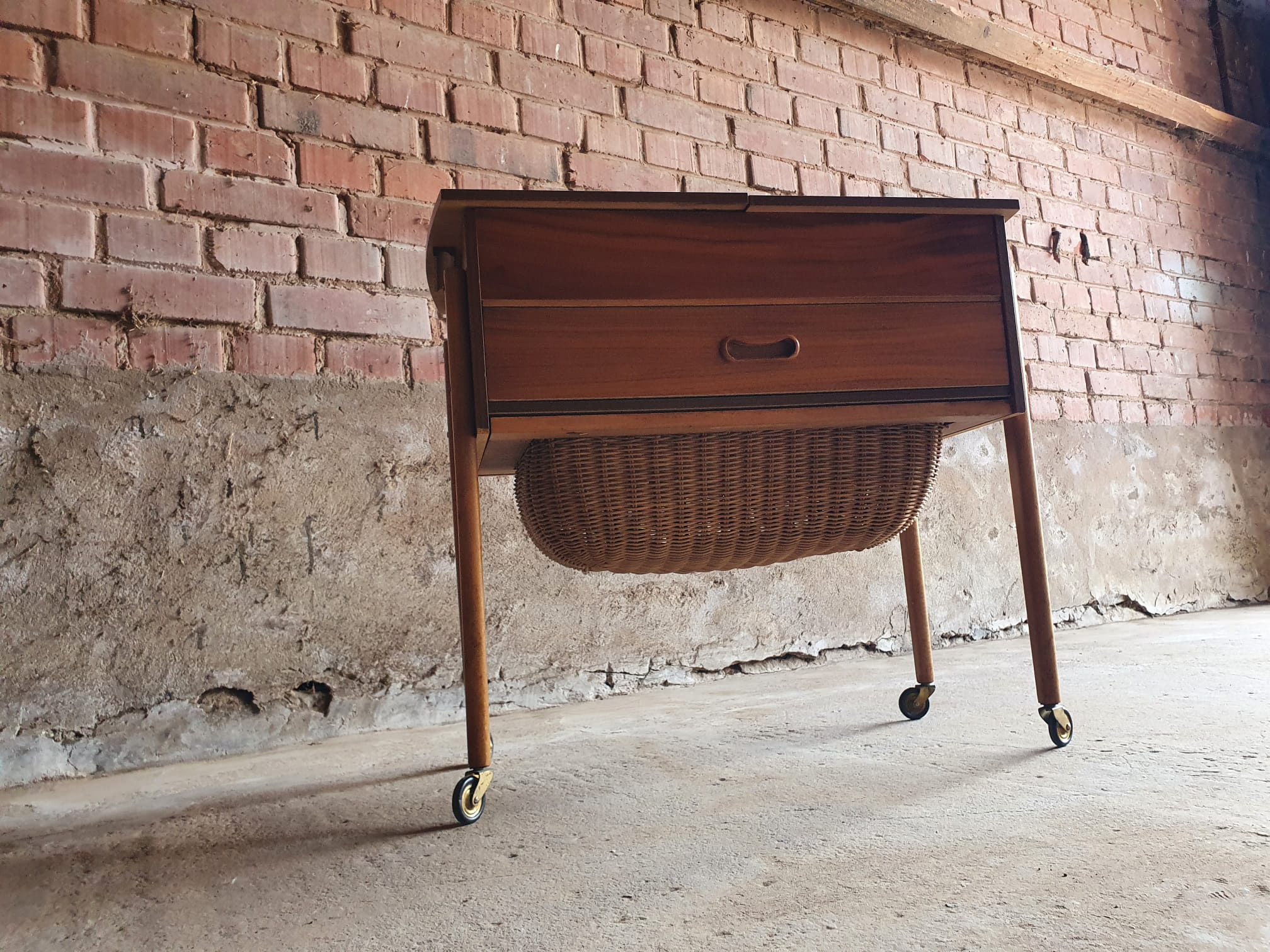 Piece of furniture with scandinavian teak sewing 1950
