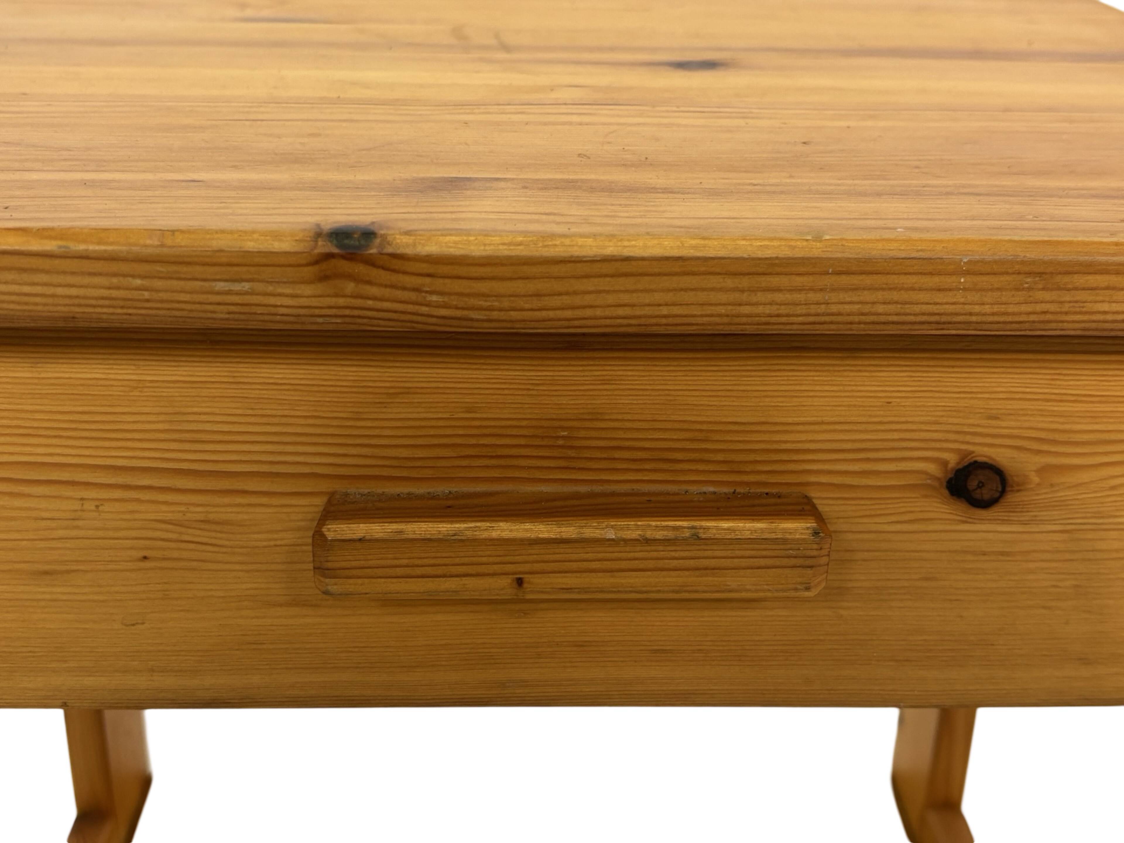 Vintage pinewood bedside table compact design 70's