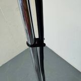 Italian Design Architonic Oluce DIM 333 floor lamp by Vico Magistretti