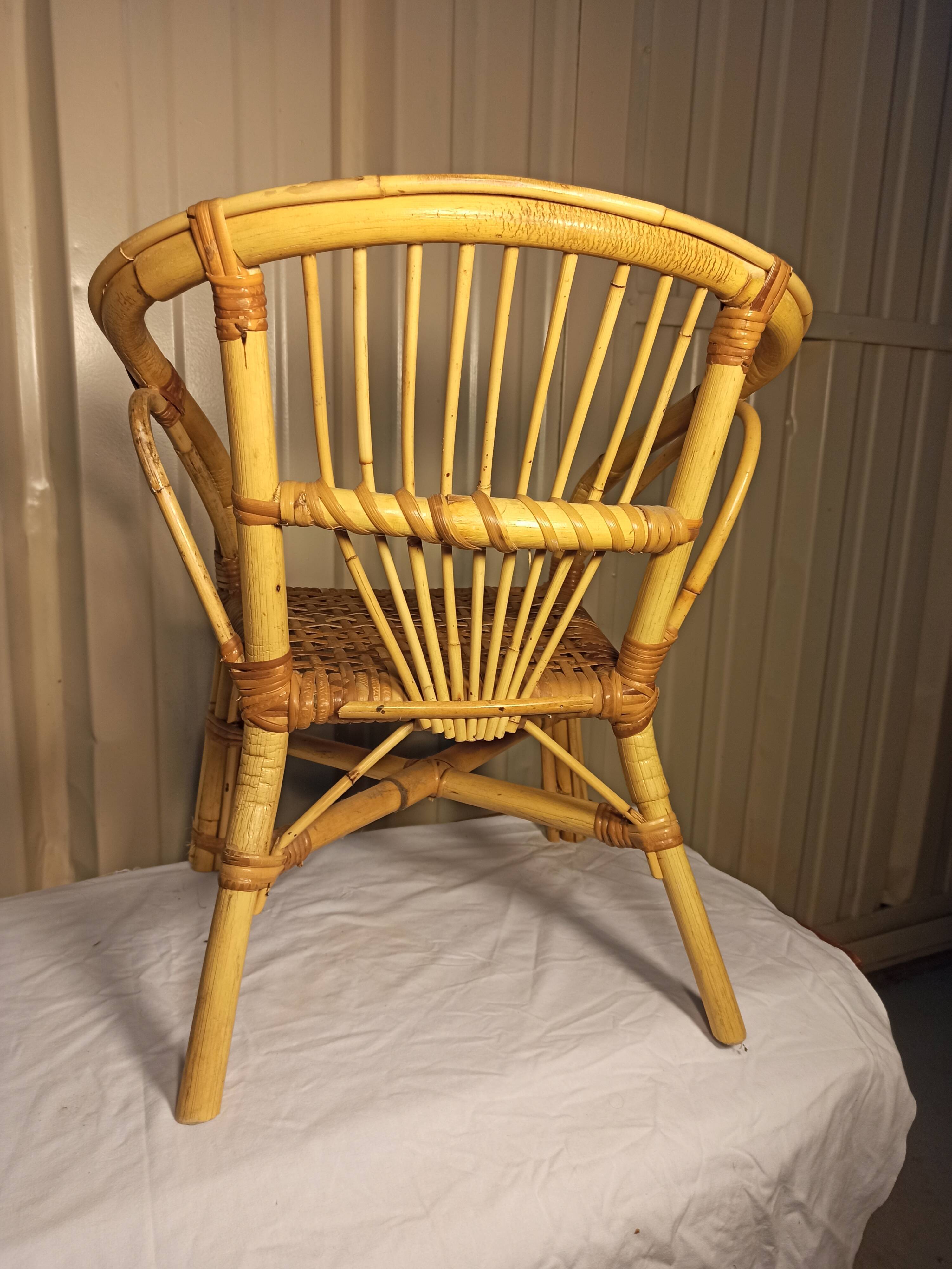 Fauteuil rotin enfant
