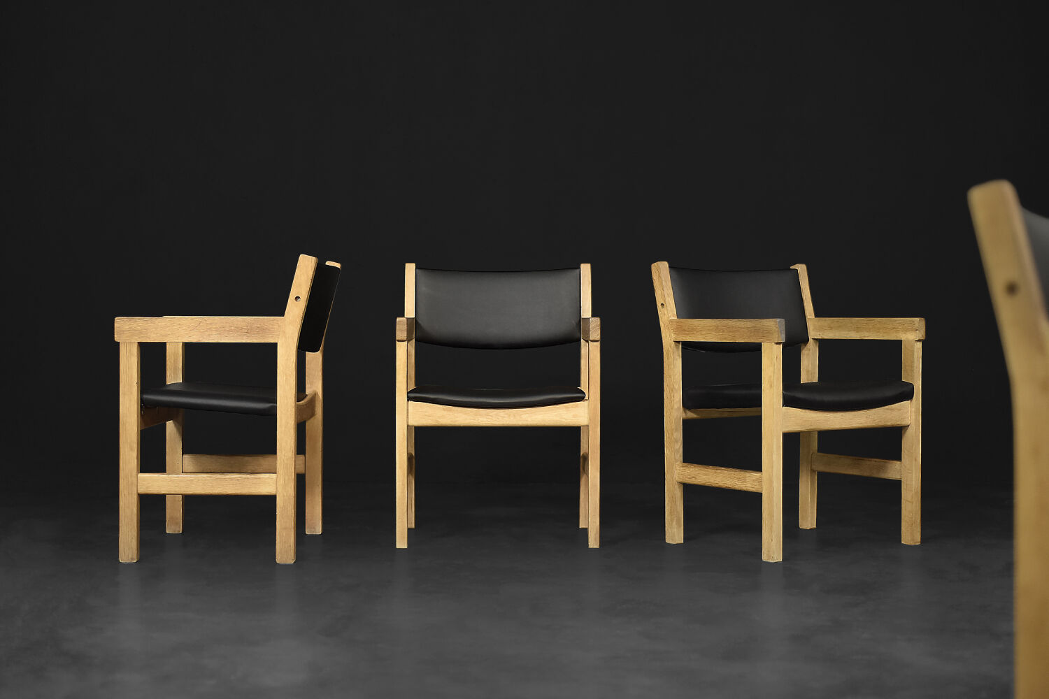 Vintage Danish oak chairs from the mid-century by Hans J. Wegner for Getama, 1960s, set of 4.