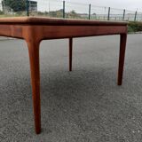 Scandinavian dining table by Grete Jalk Glostrup teak