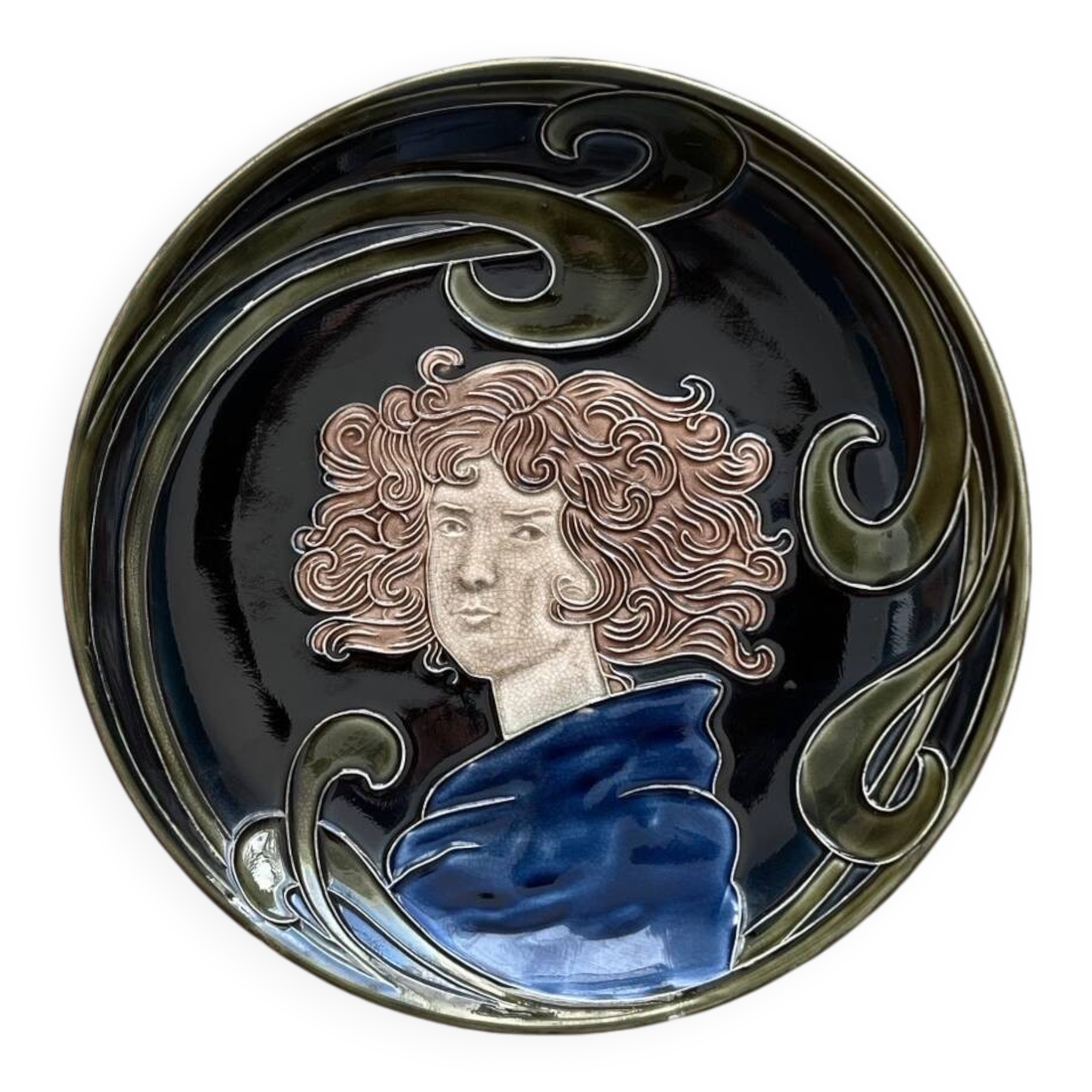 Majolica plate Art Nouveau