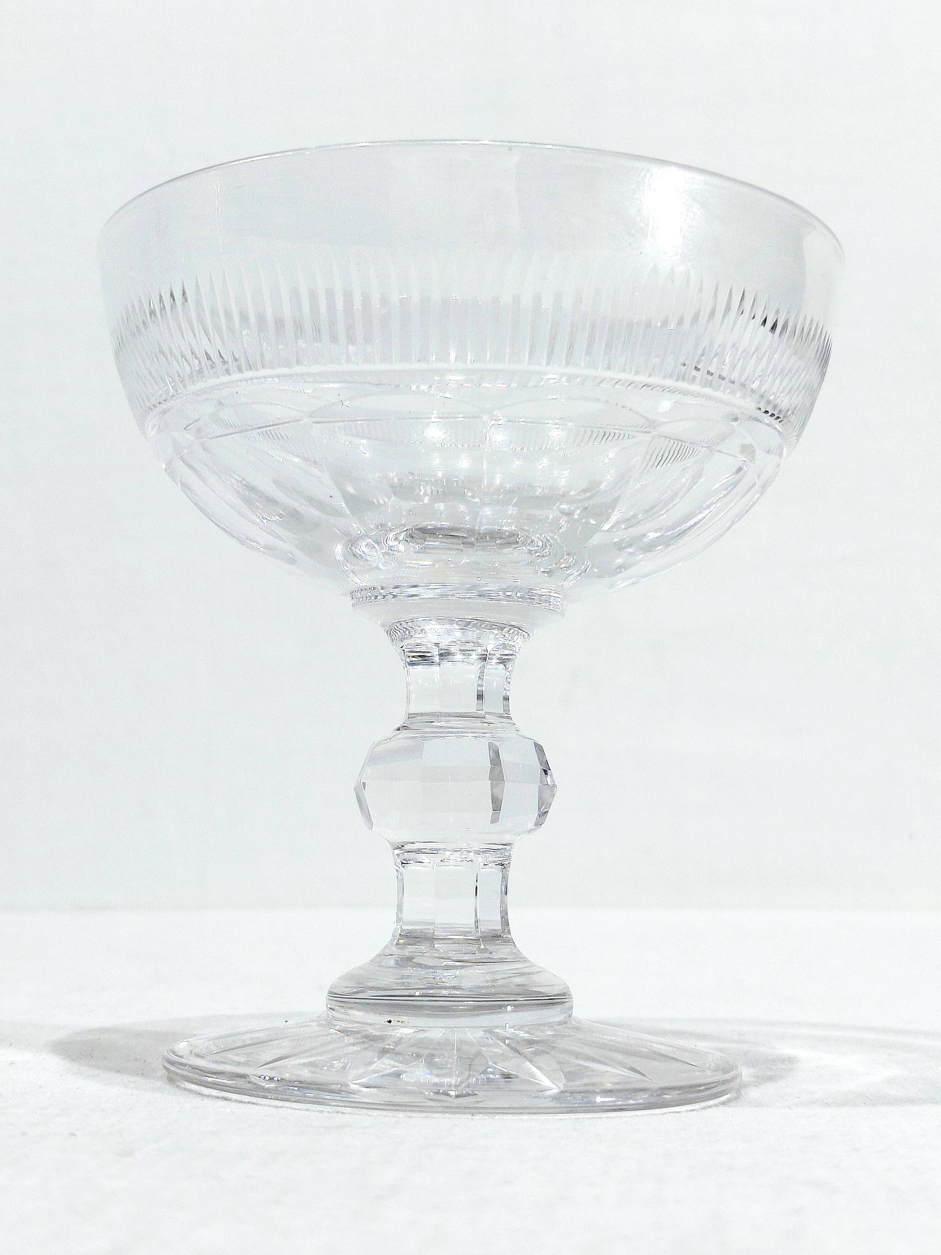 Baccarat - 10 champagne glasses catalogue 1841