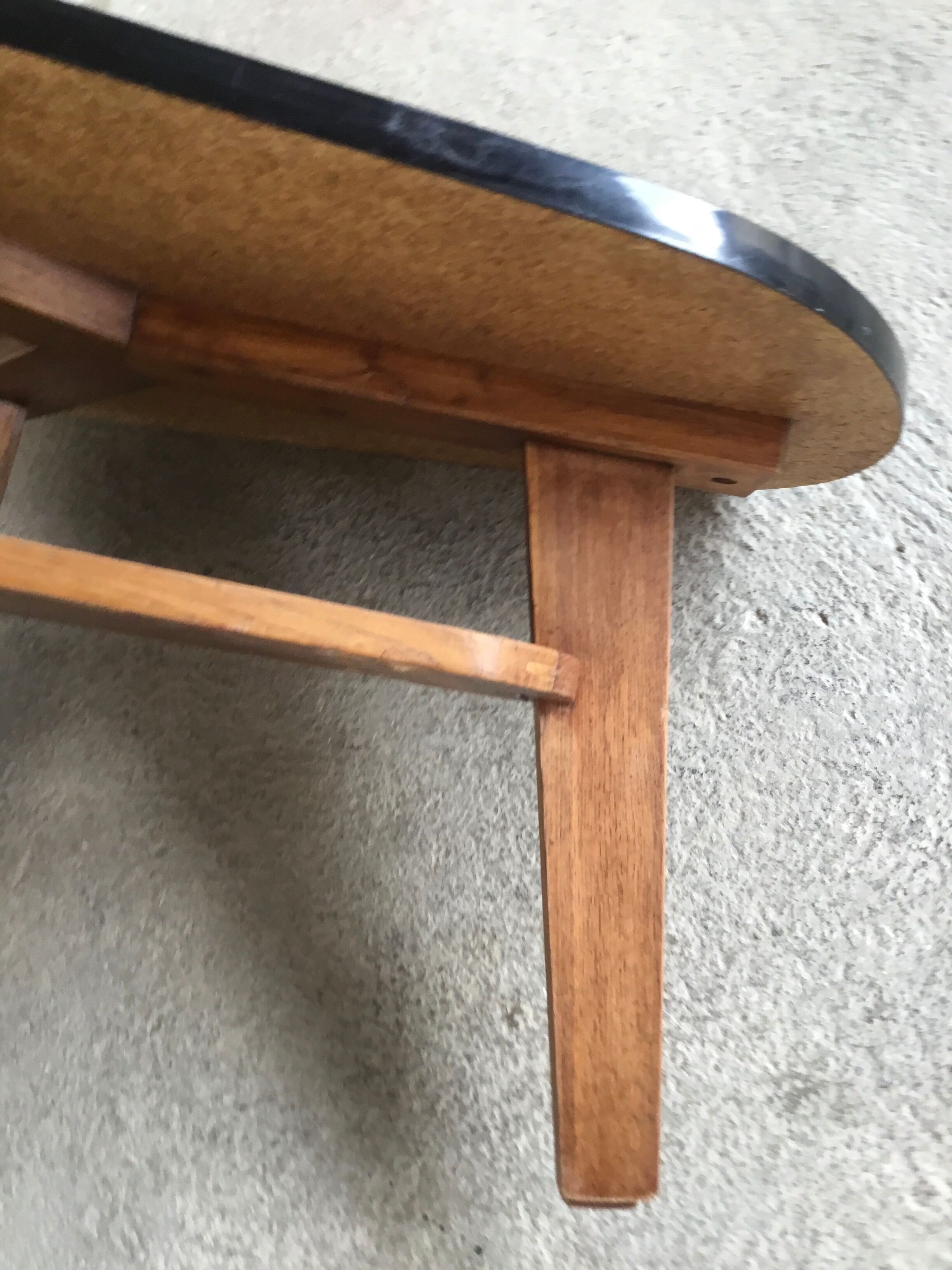 Modernist free-form tripod coffee table 2 trays - 1950