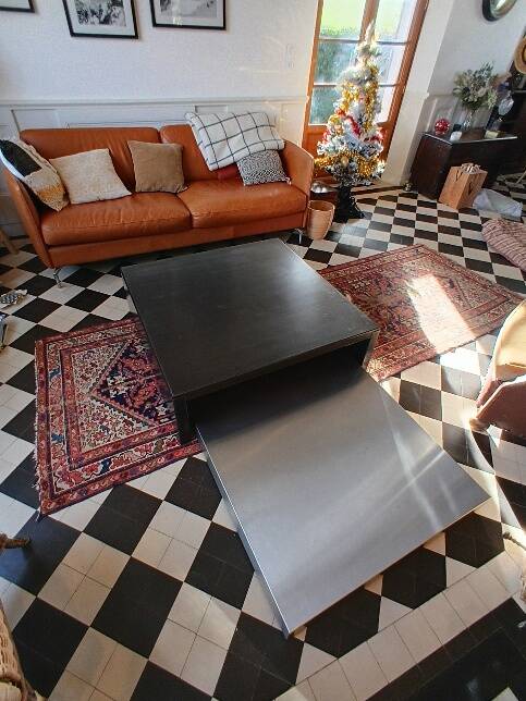 Zeus coffee table "Max & Moritz"