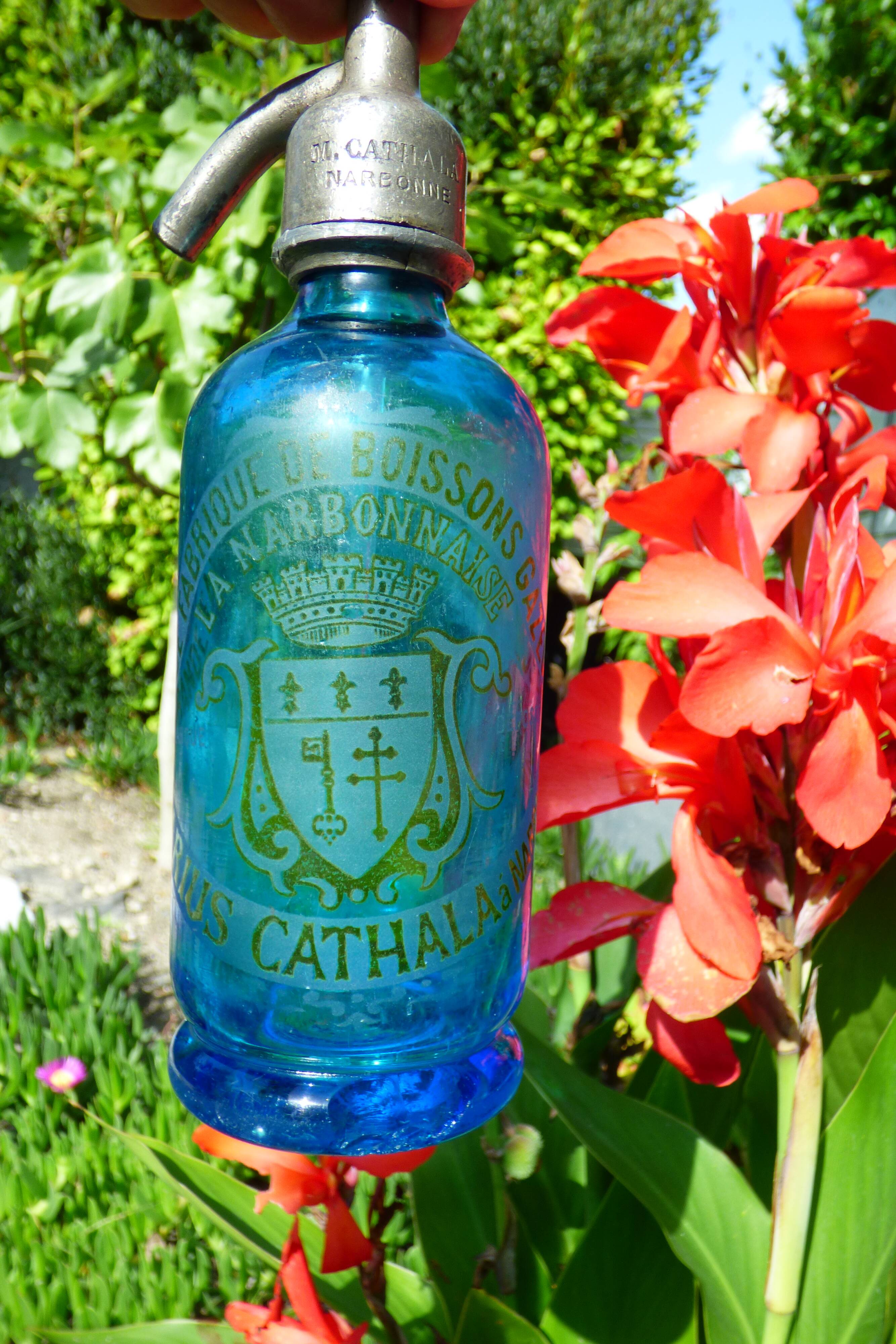 Siphon bottle of seltz water