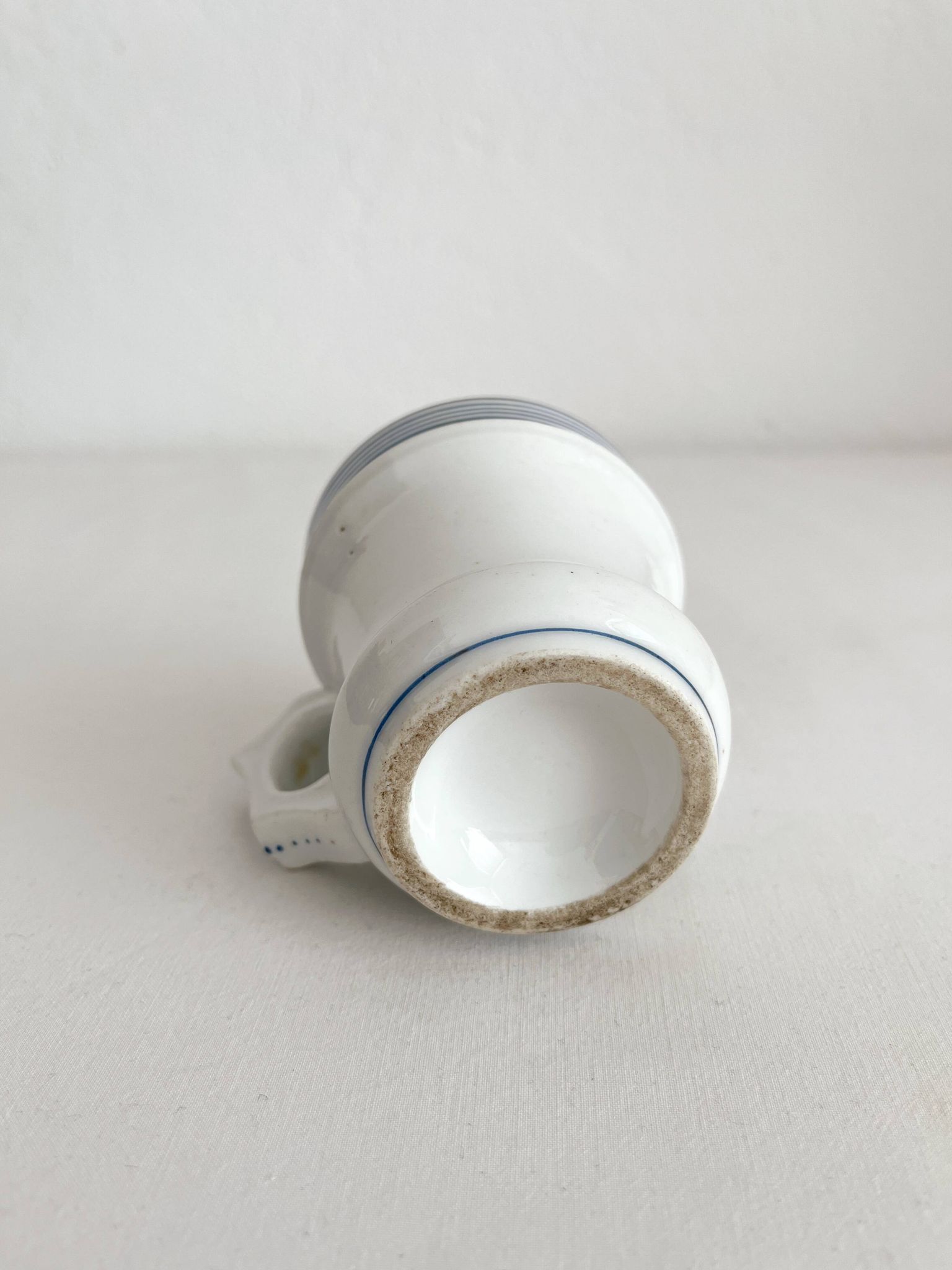 Tasse brulot ancienne en porcelaine liserés bleus 19eme siècle