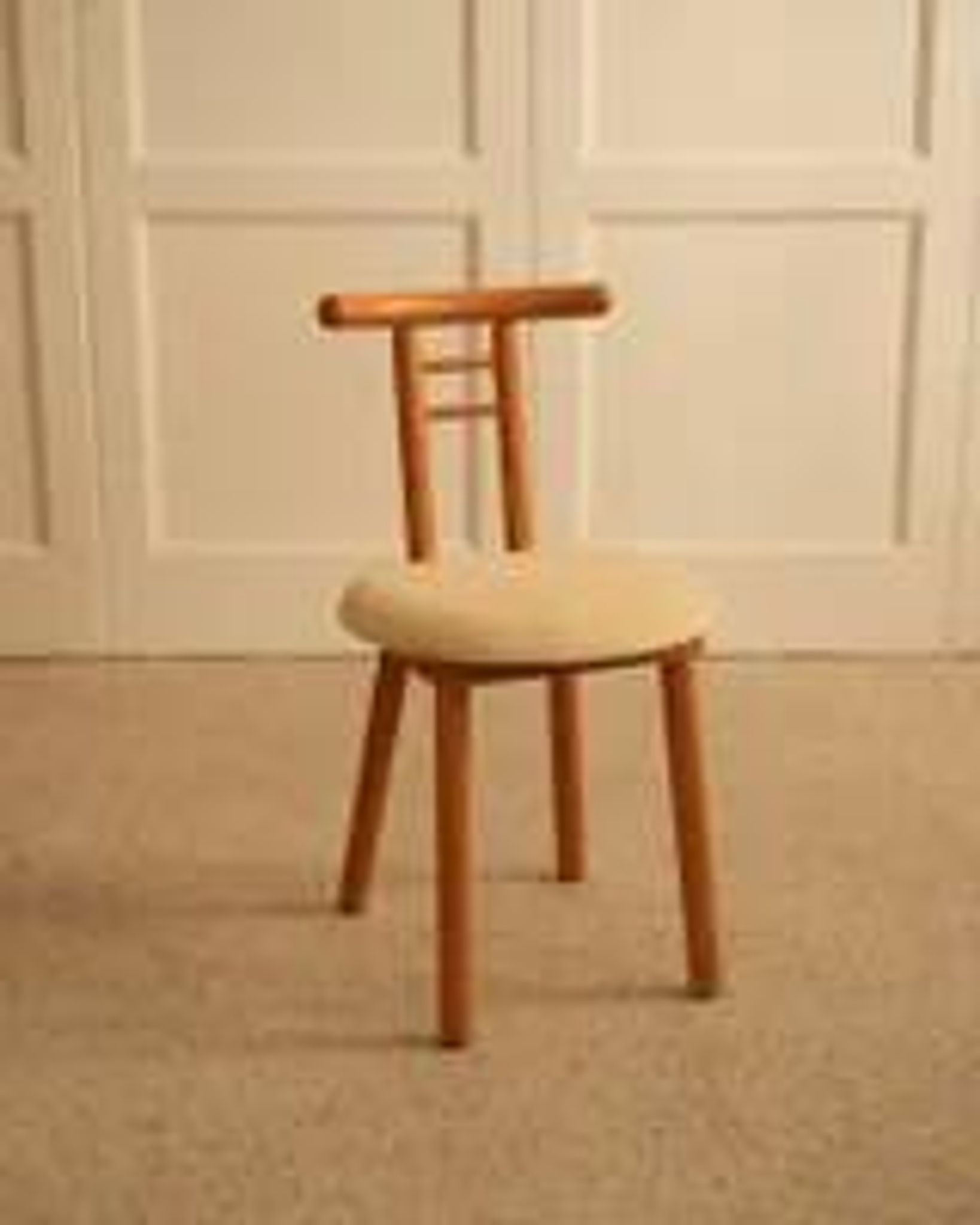 Italian chairs in wood and velvet