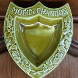 Ashtray coat of arms moet and chandon in ceramic, proceram aubagne france, signed