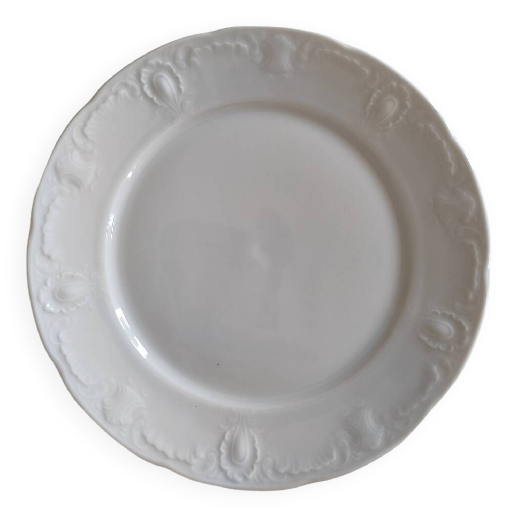Set of five porcelain dessert plates