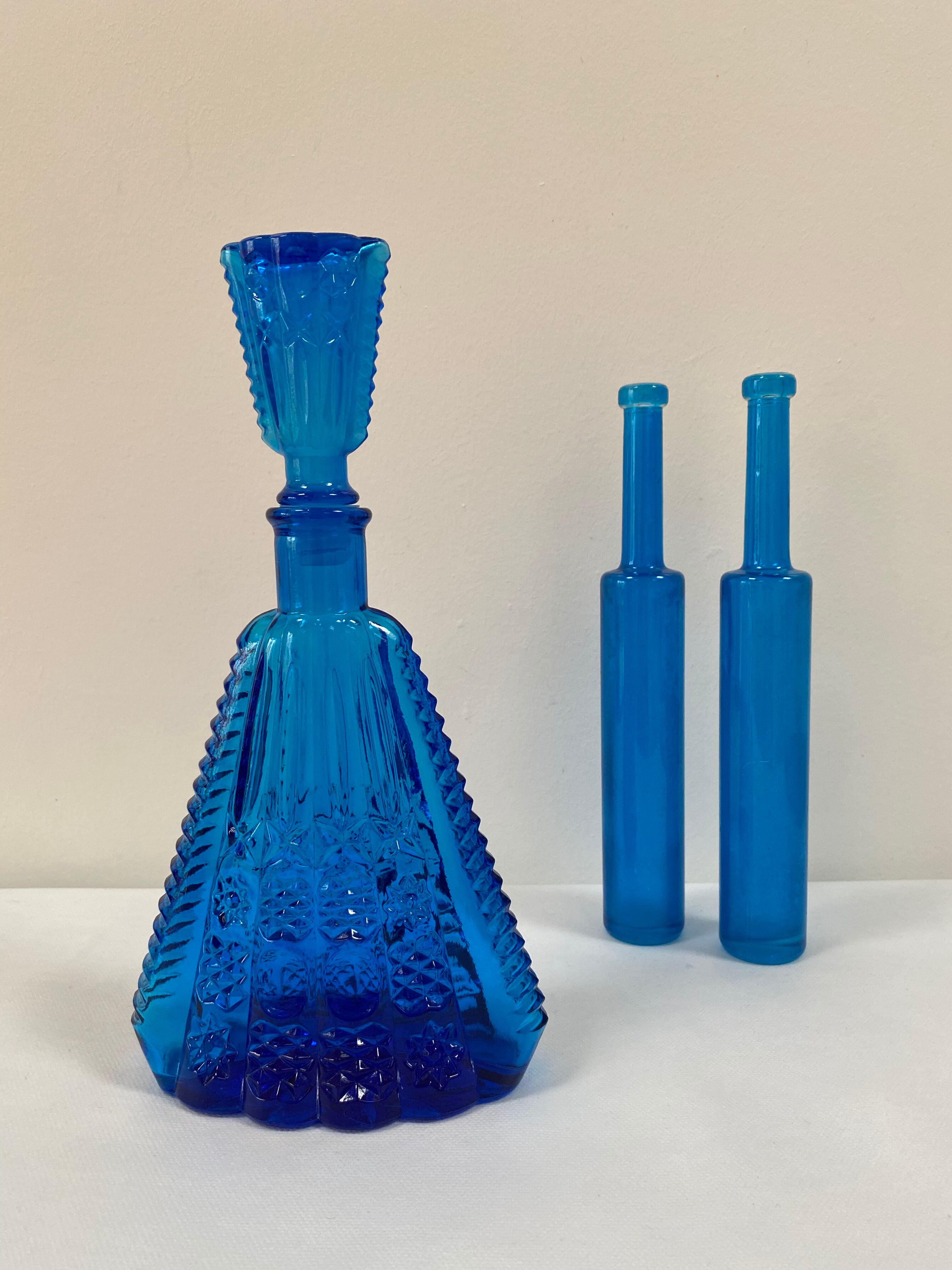 Carafe Empoli en verre bleu outremer