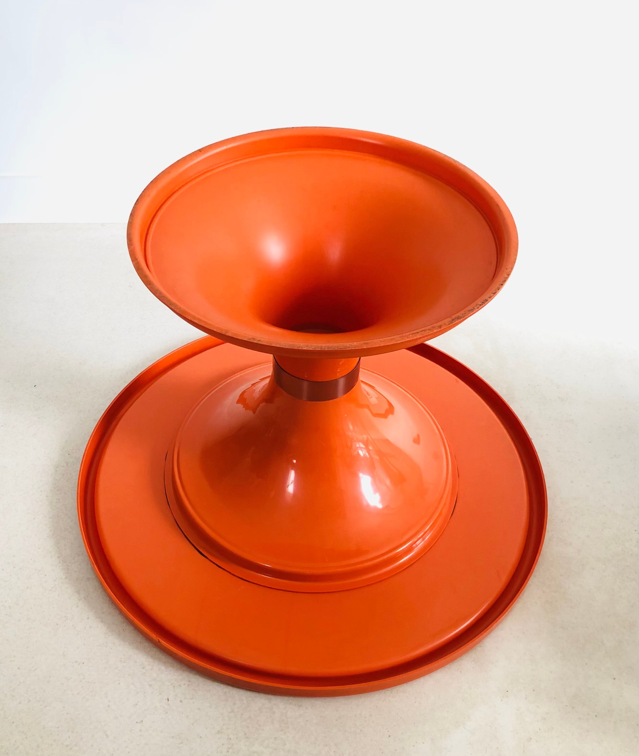 Orange round coffee table, Italy 60s