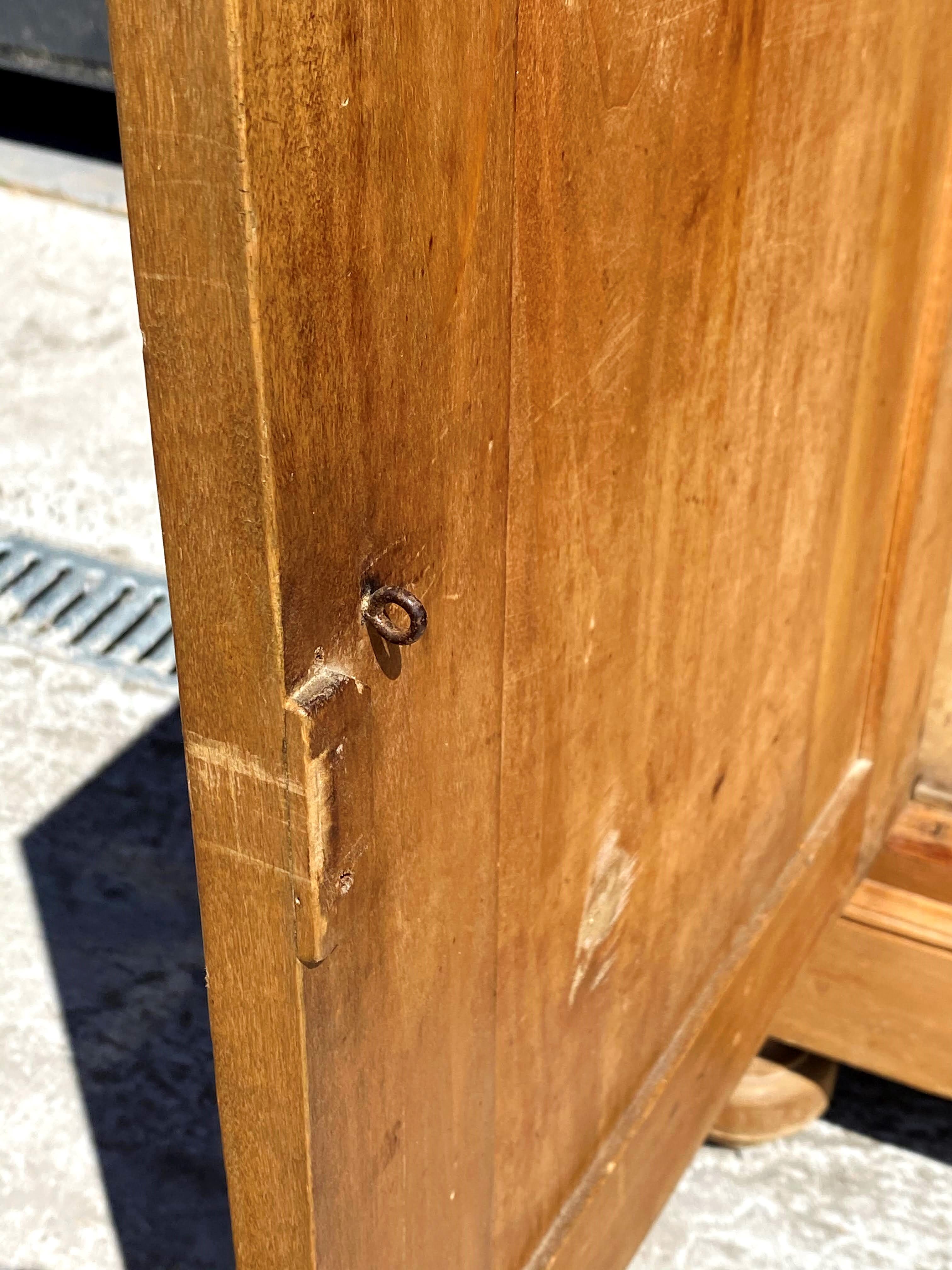 Two-body buffet croat