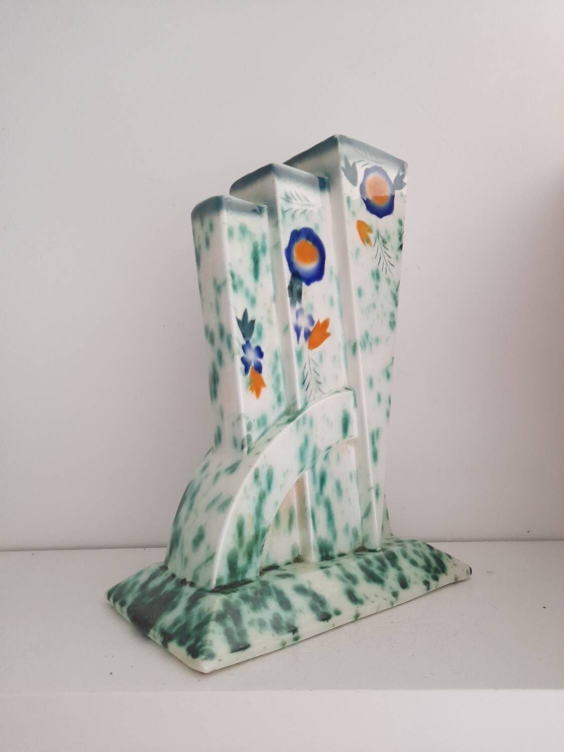 Large Art Deco vase from the 1930s, futuristic earthenware