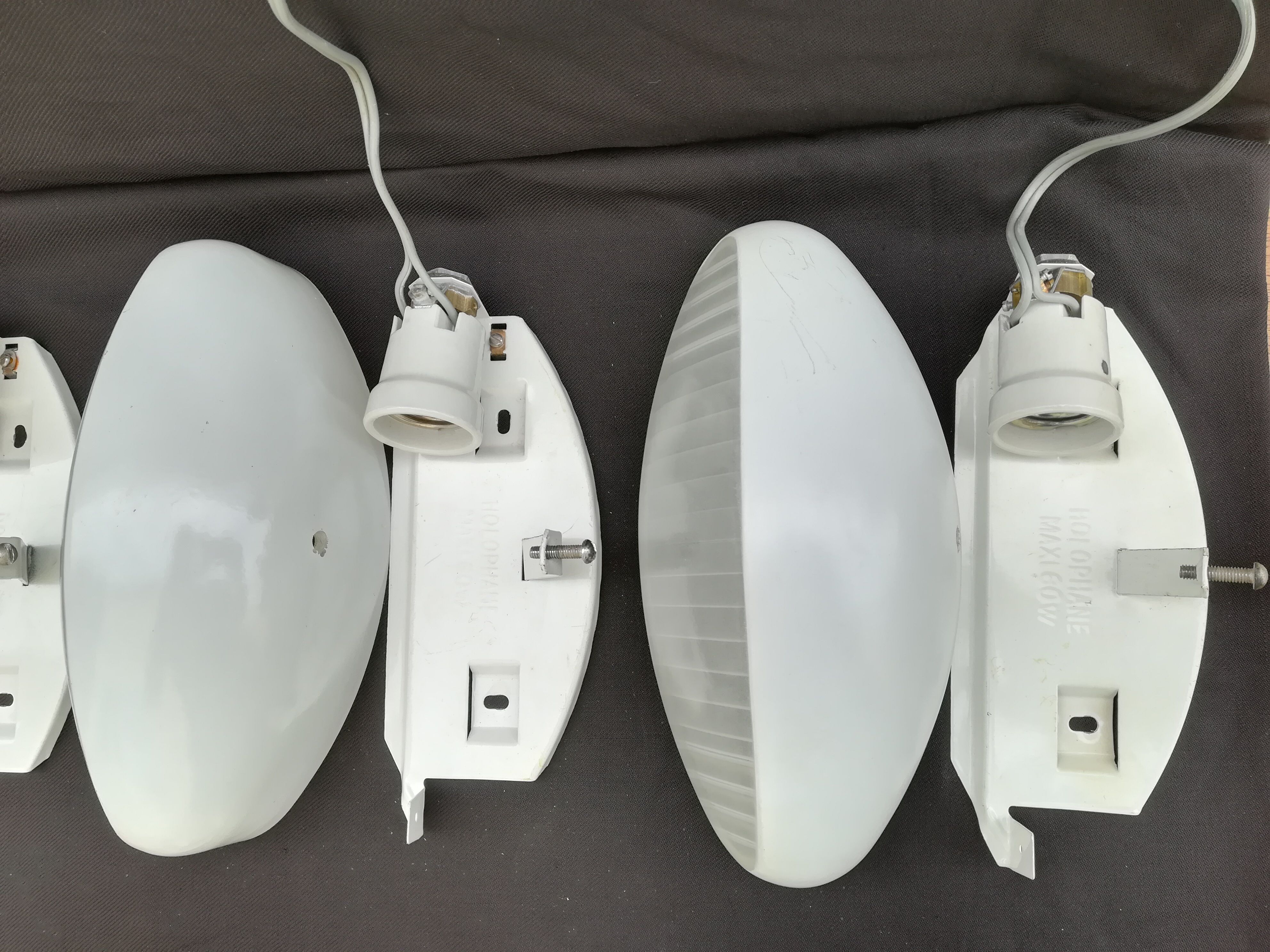 Holophane wall light