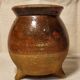 Tripod pot