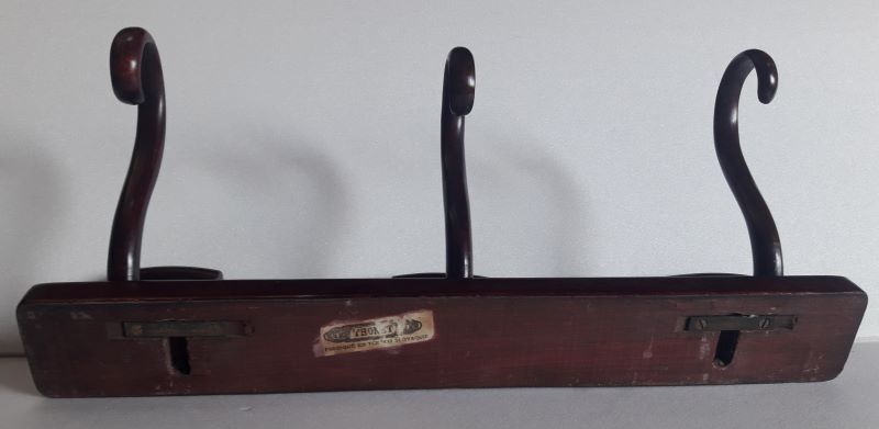 Coatrack Thonet mahogany hue
