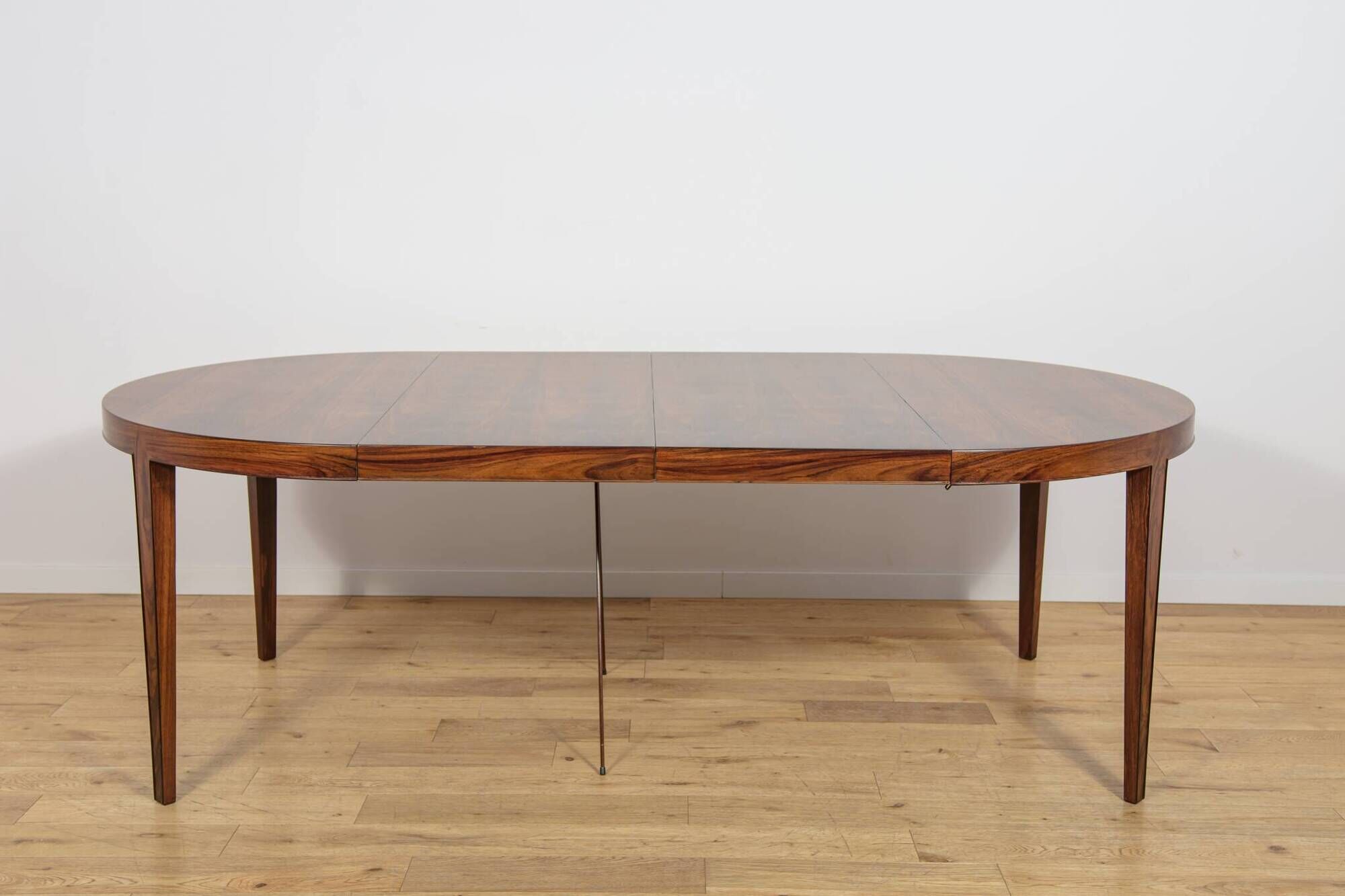 Mid-Century Round Rosewood Extending Dining Table by Severin Hansen for Haslev Møbelsnedkeri, Denmark, 1960s