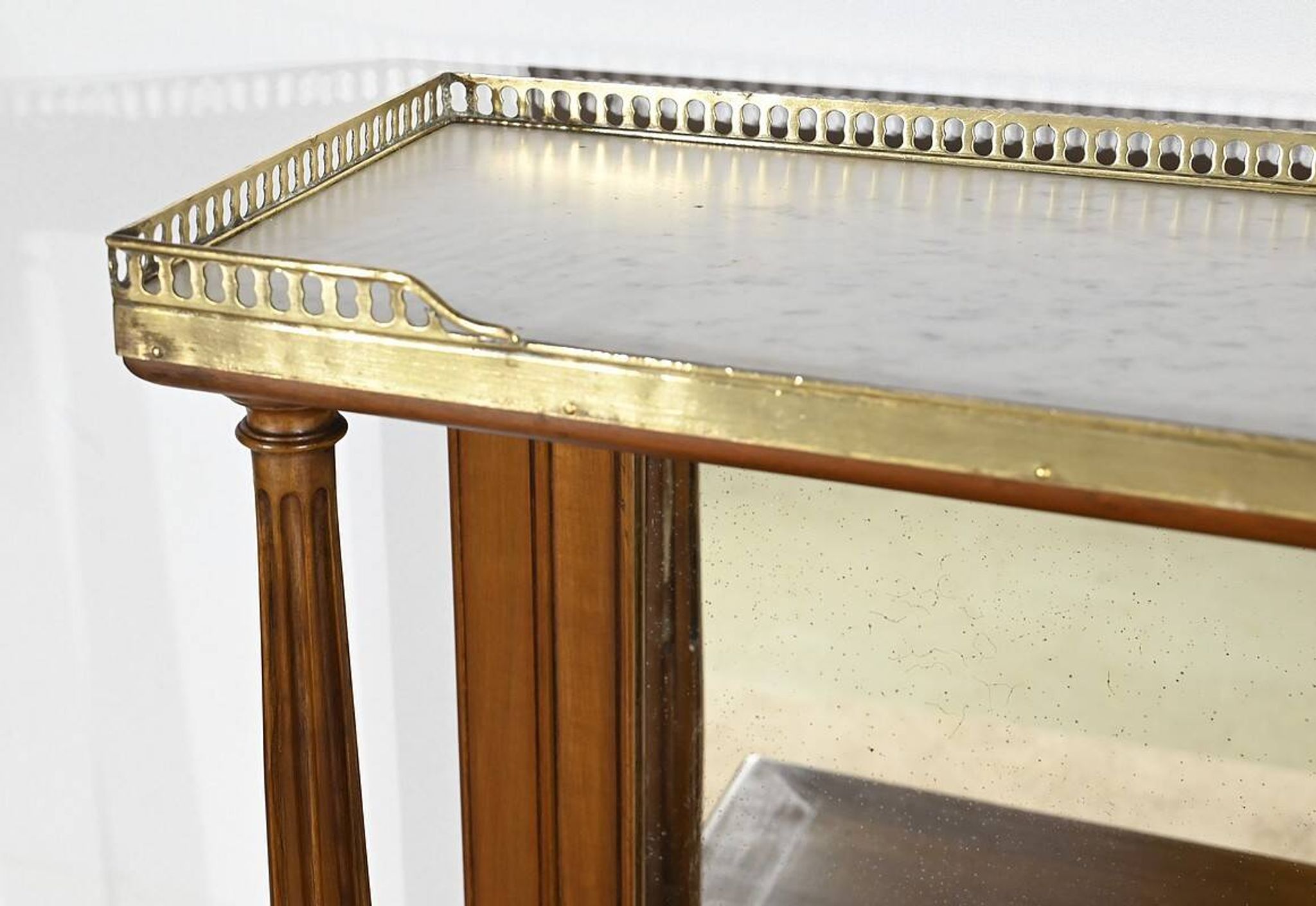 Table console en merisier, style Louis XVI, fin XIXème