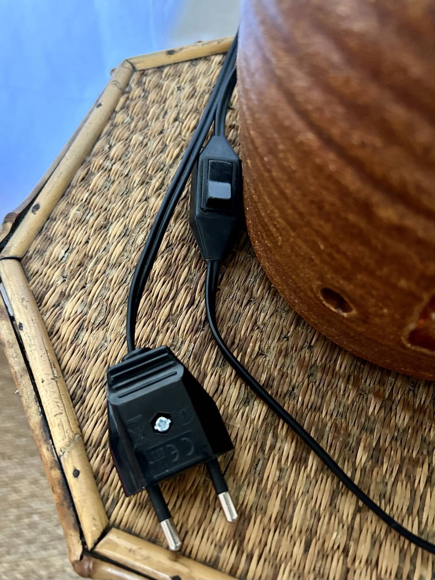 Lampe Accolay en résine et céramique