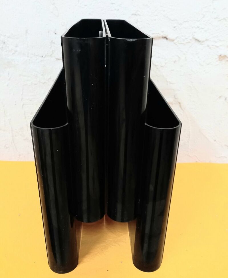 Magazine rack 4676 Kartell Giotto Stoppino
