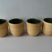 4 mugs Salins France, grès et émail vert