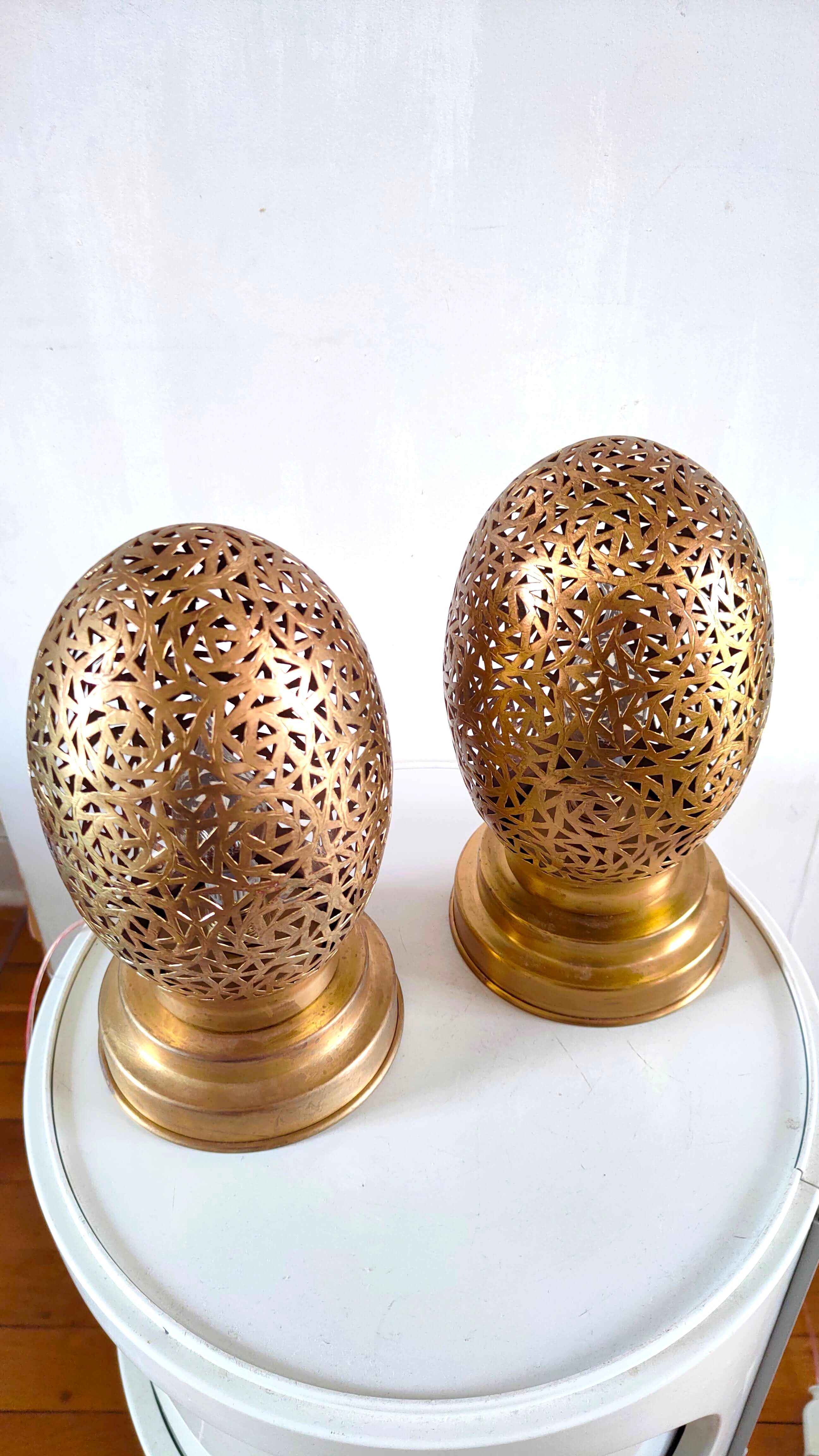 Pair of openwork metal egg lamps design 60s 70s