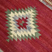 Tapis Kilim moderne rouge doux 5x7, 156x224 cm