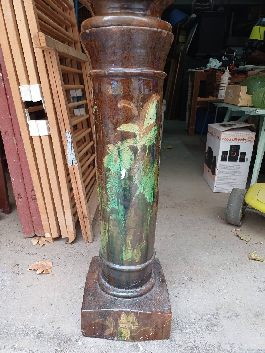 Large ceramic vase on a column, 1.49 meters tall, circa 1900, in its original condition.