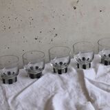 7 glasses to shoot / art deco liqueur white and black