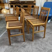 Lot de 6 chaises modèle « Milano » de Aldo Rossi, édition Molteni.