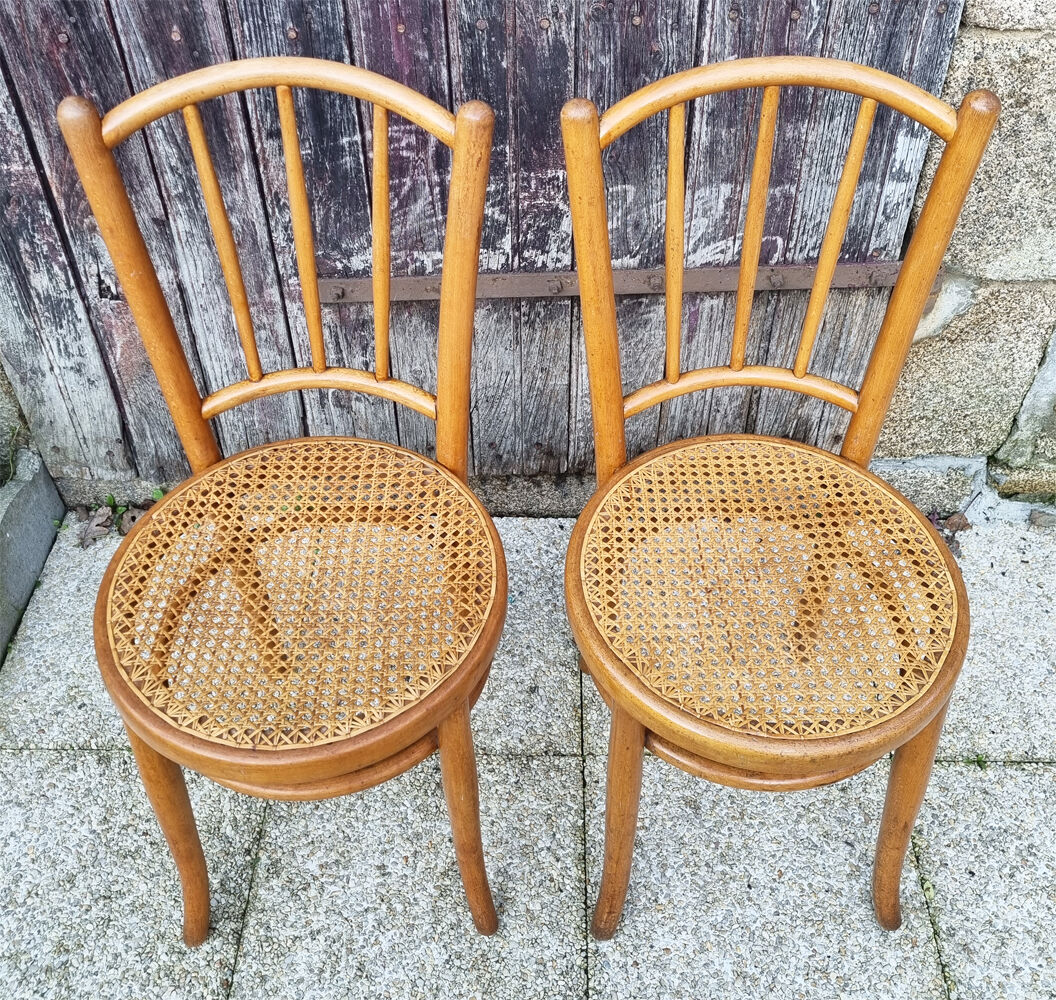 Pair of canned bistro chairs, J. Kohn early twentieth century.