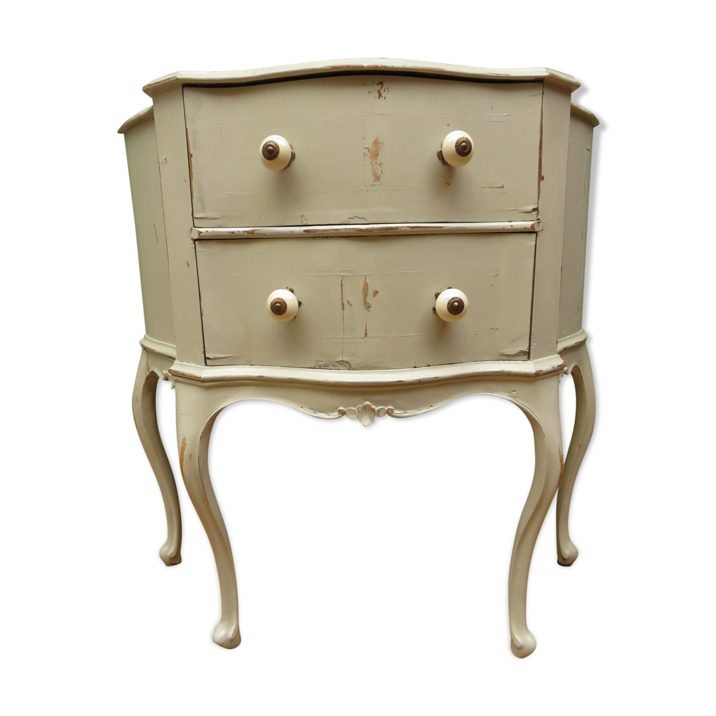 French serpentine chest of drawers