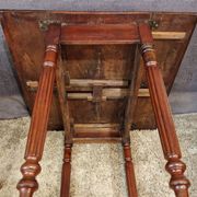 Table d'appoint en acajou