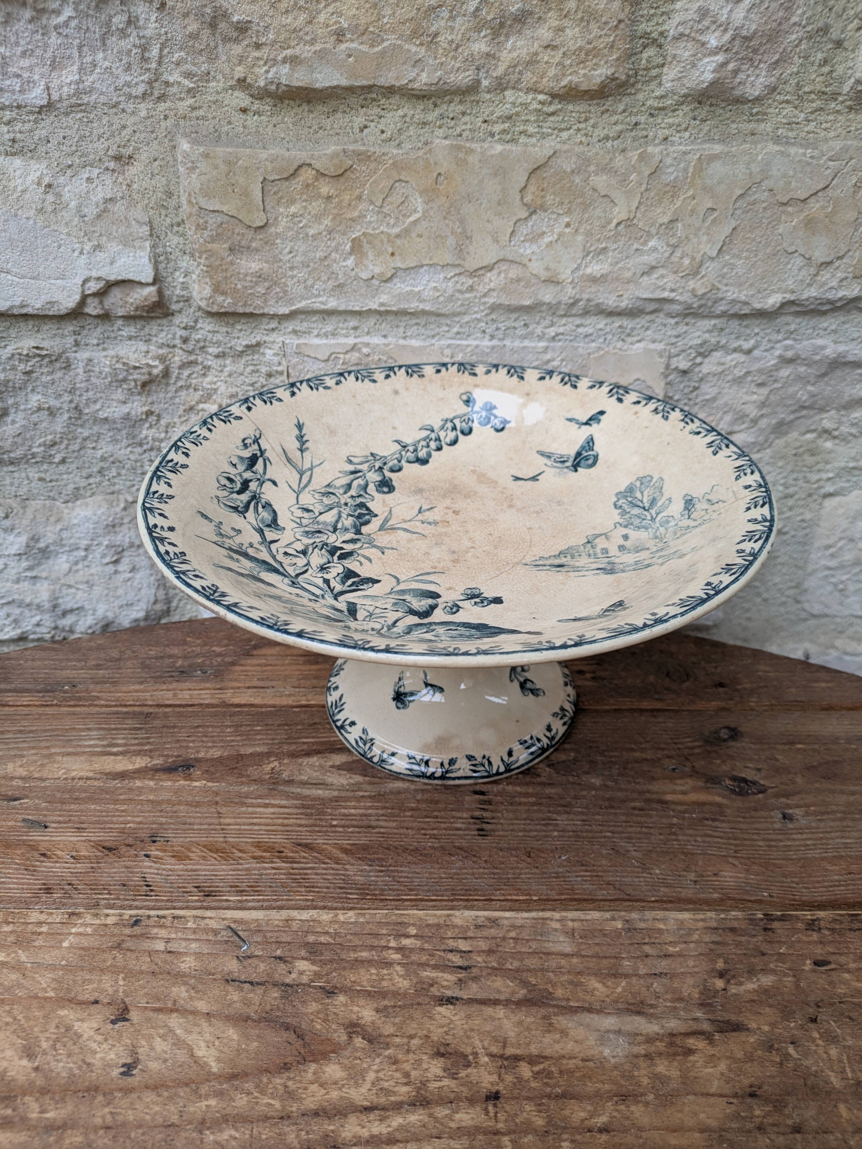 Opaque porcelain compote from Gien, Villageois model, Terre de Fer.
