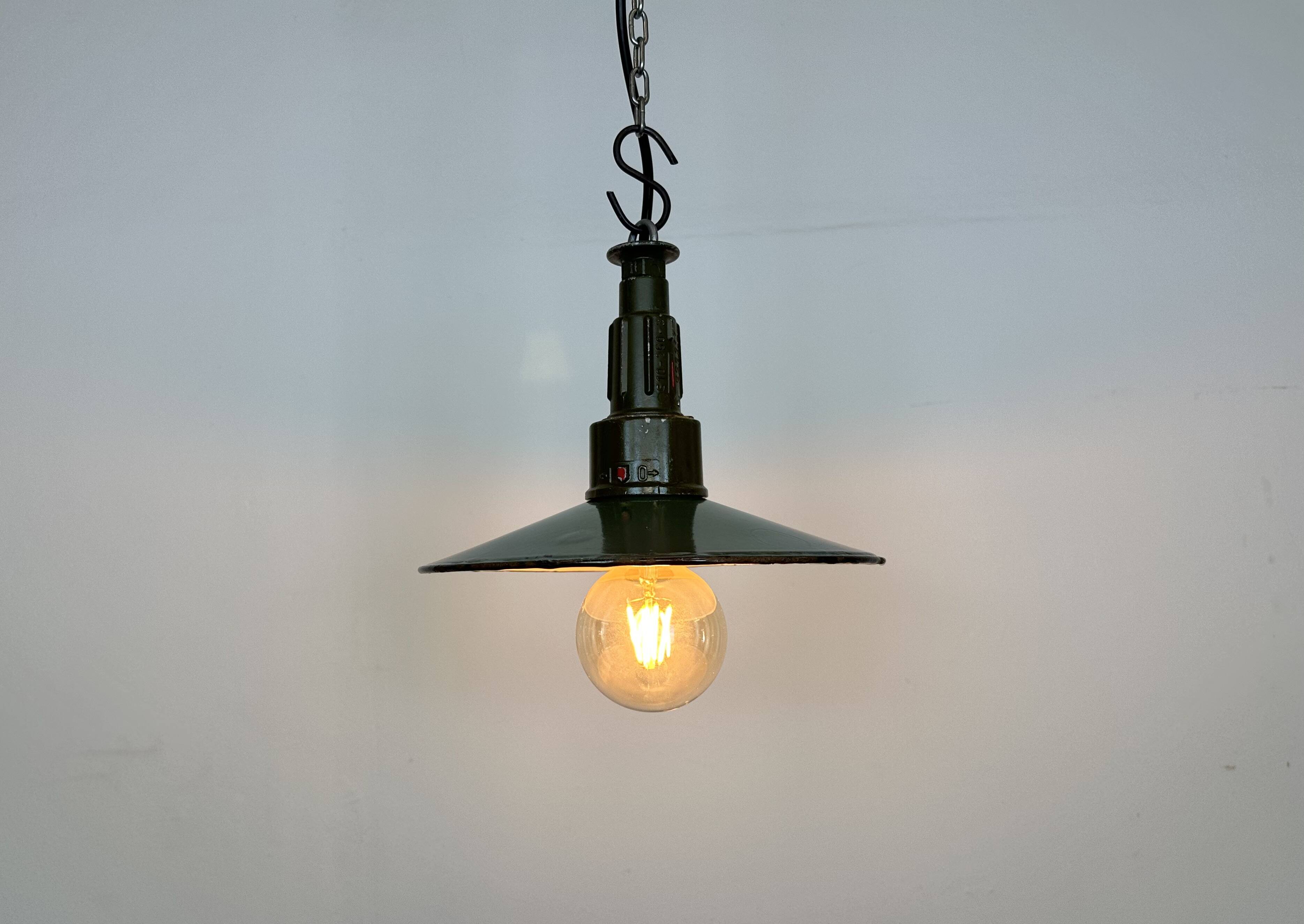 Industrial Petrol Enamel Military Pendant Lamp with Cast Aluminium Top, 1960s