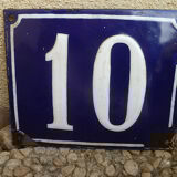 Enamelled plate numbered 10