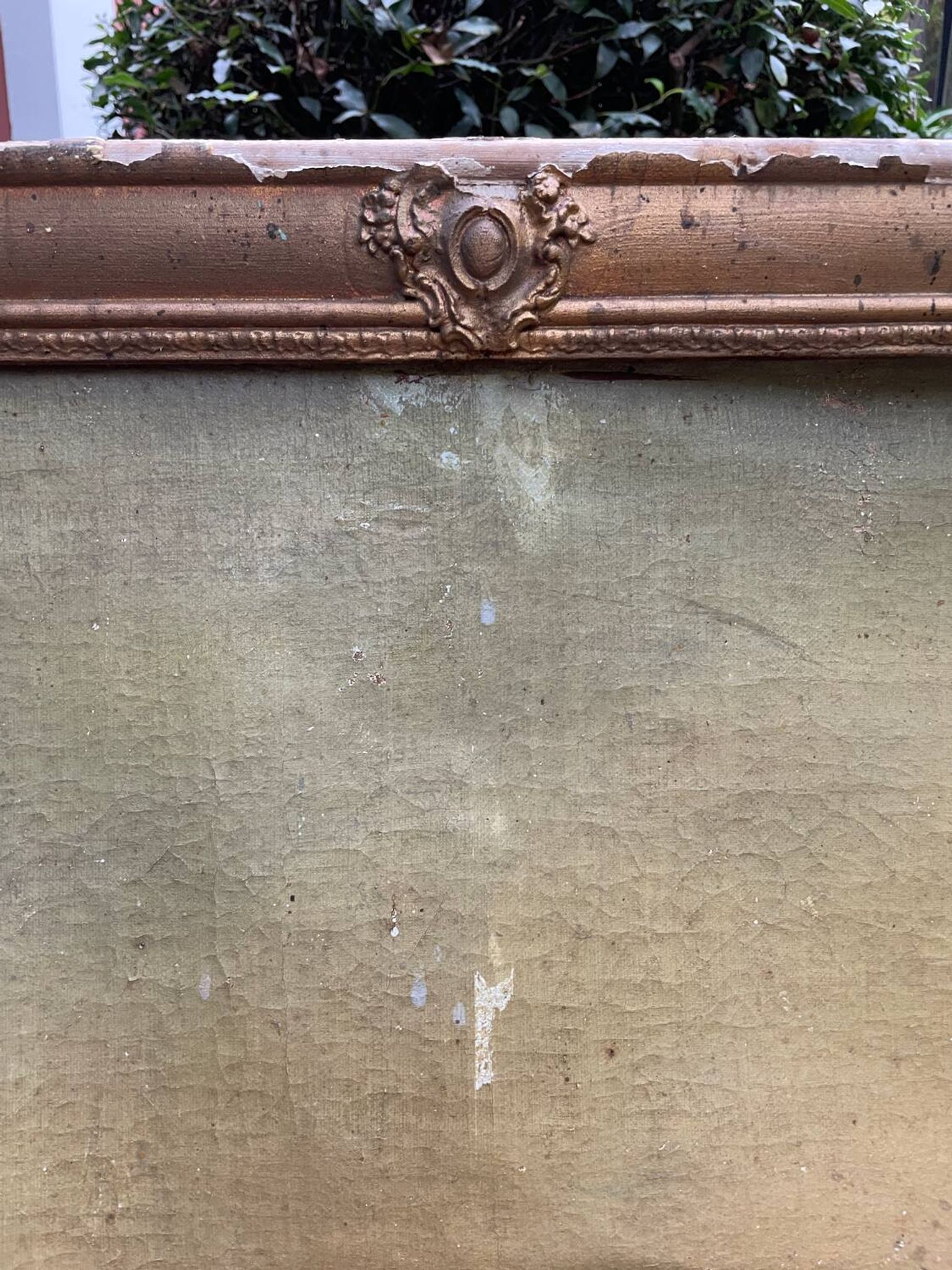 Mantelpiece mirror with bergère