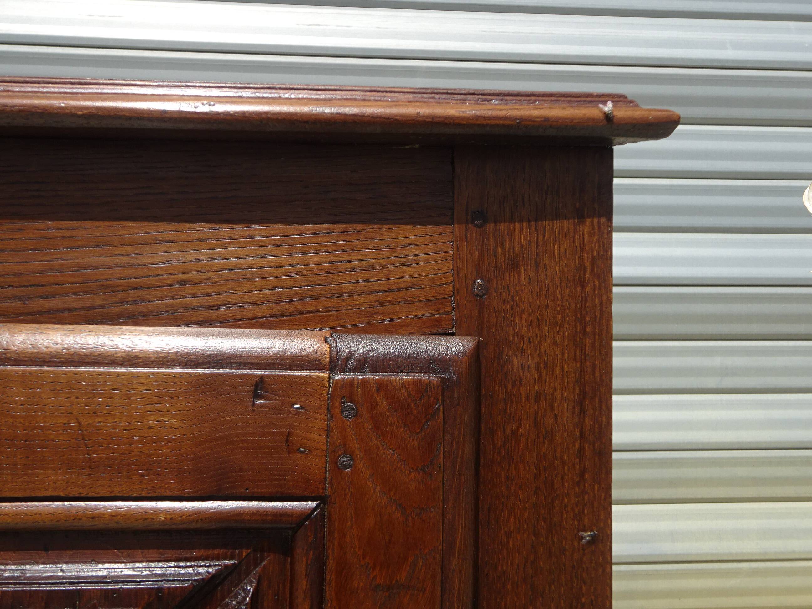 Corner unit in solid oak