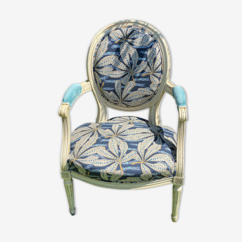 Fauteuil cabriolet médaillon Louis XVI