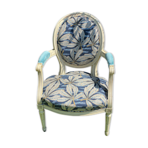 Fauteuil cabriolet médaillon Louis