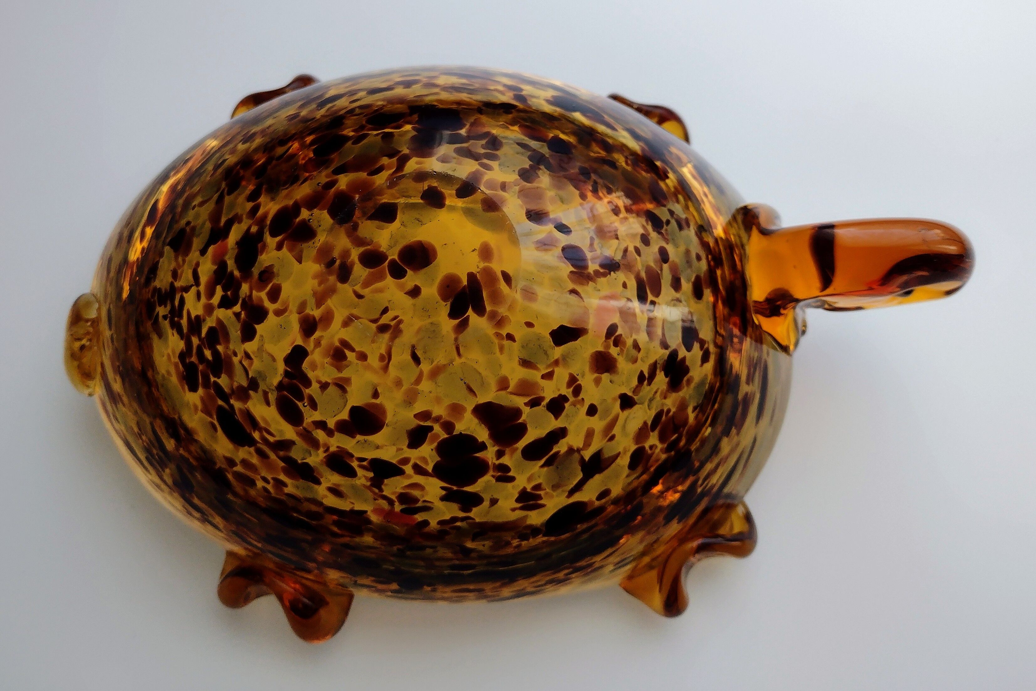 Murano speckled glass tortoise ashtray decoration