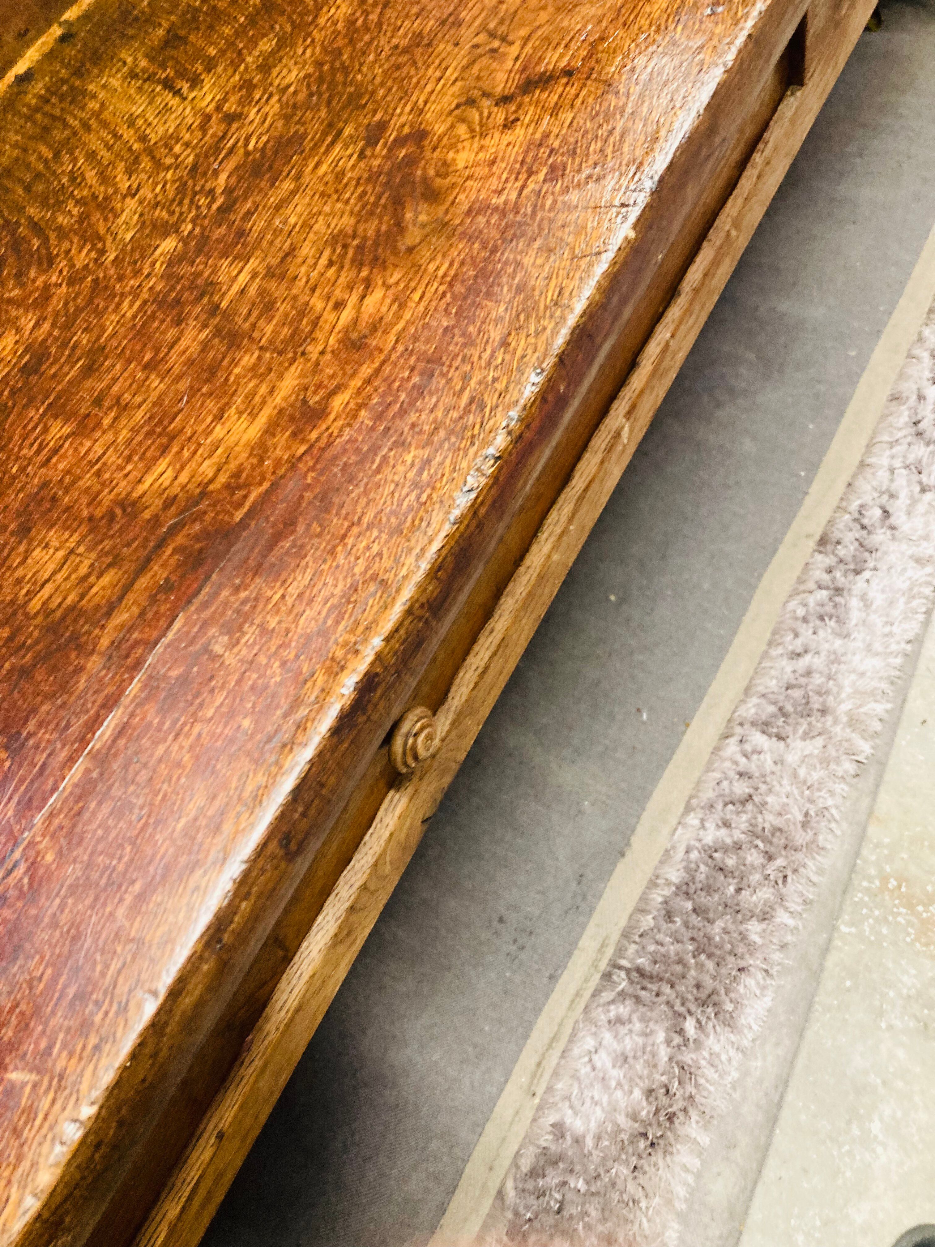 Farm table