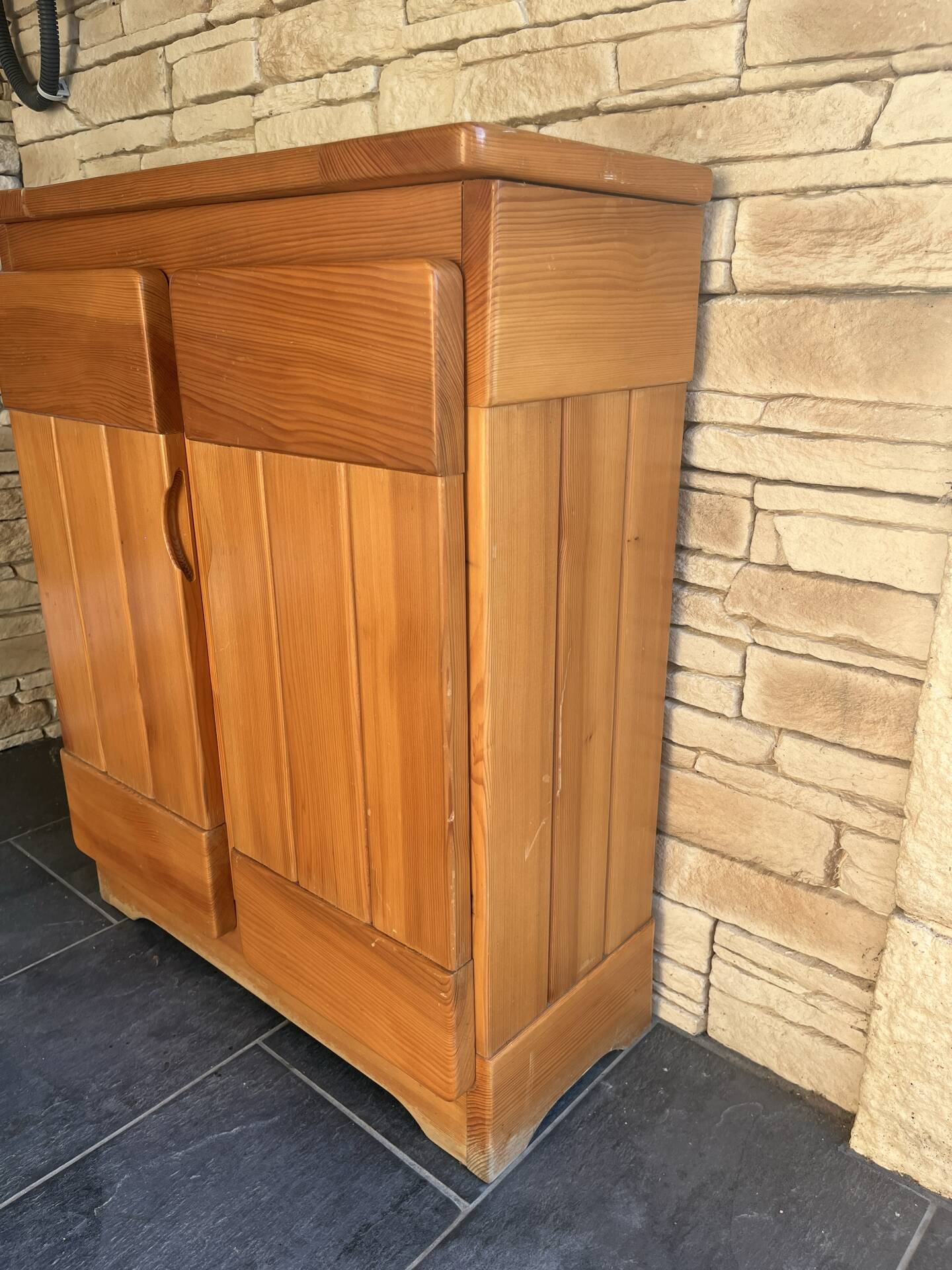 Vintage Meuble de rangement maison regain 1960 Perriand les arcs 