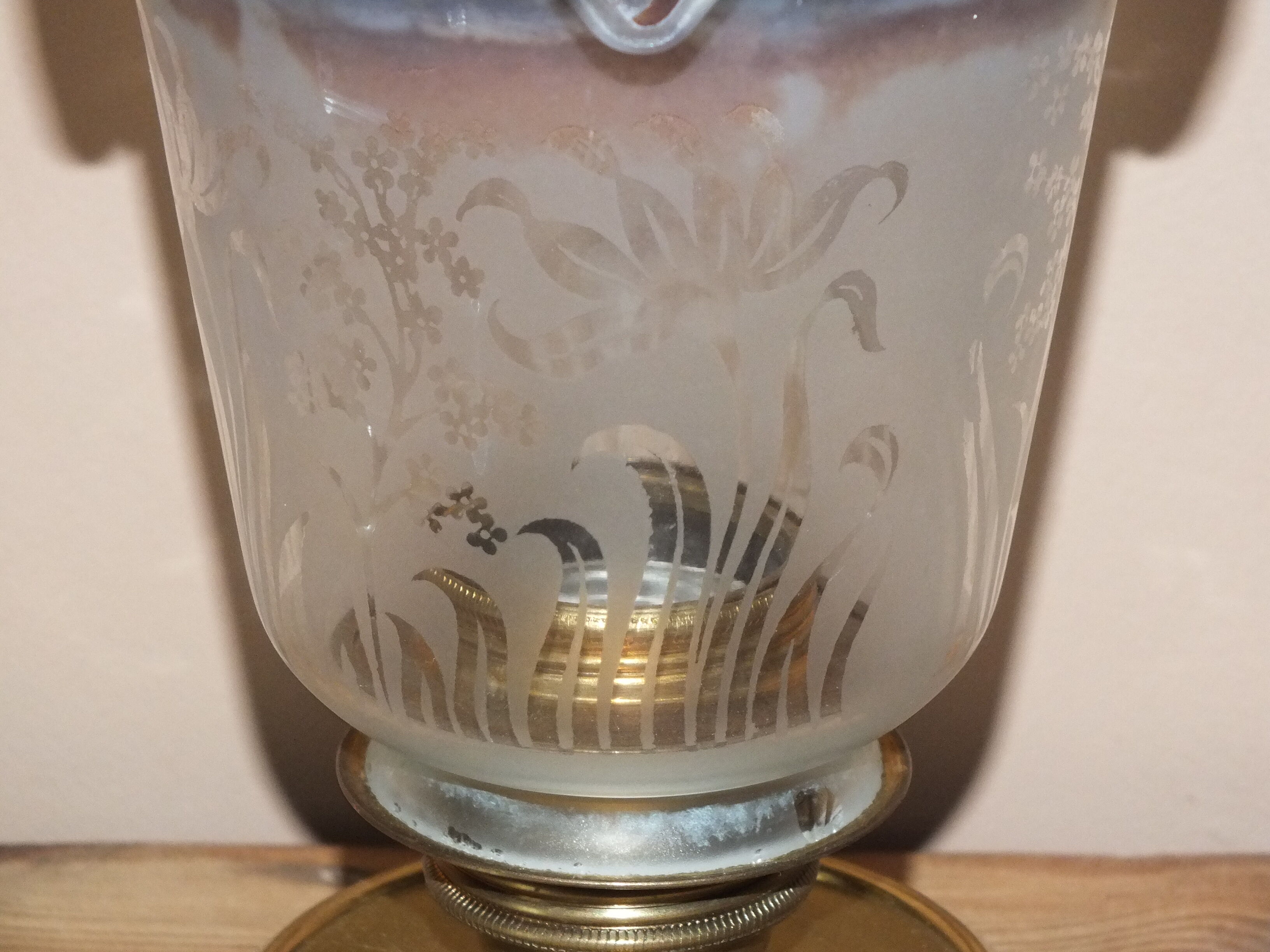 Lampe à tulipe décor floral vintage
