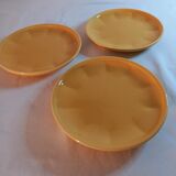 Trio d'assiettes à dessert en porcelaine