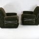 Paire de fauteuils "Space Age", velours marron et acier, France, circa 1970.