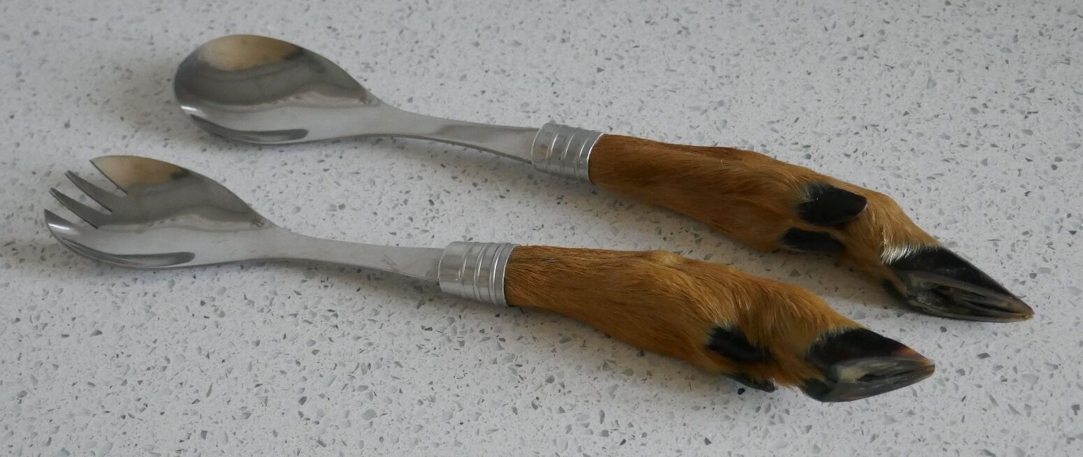 Old salad cutlery